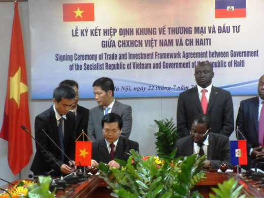 การลงนามร่างข้อตกลงเกี่ยวกับการค้าและการลงทุนระหว่างเวียดนามกับเฮติ